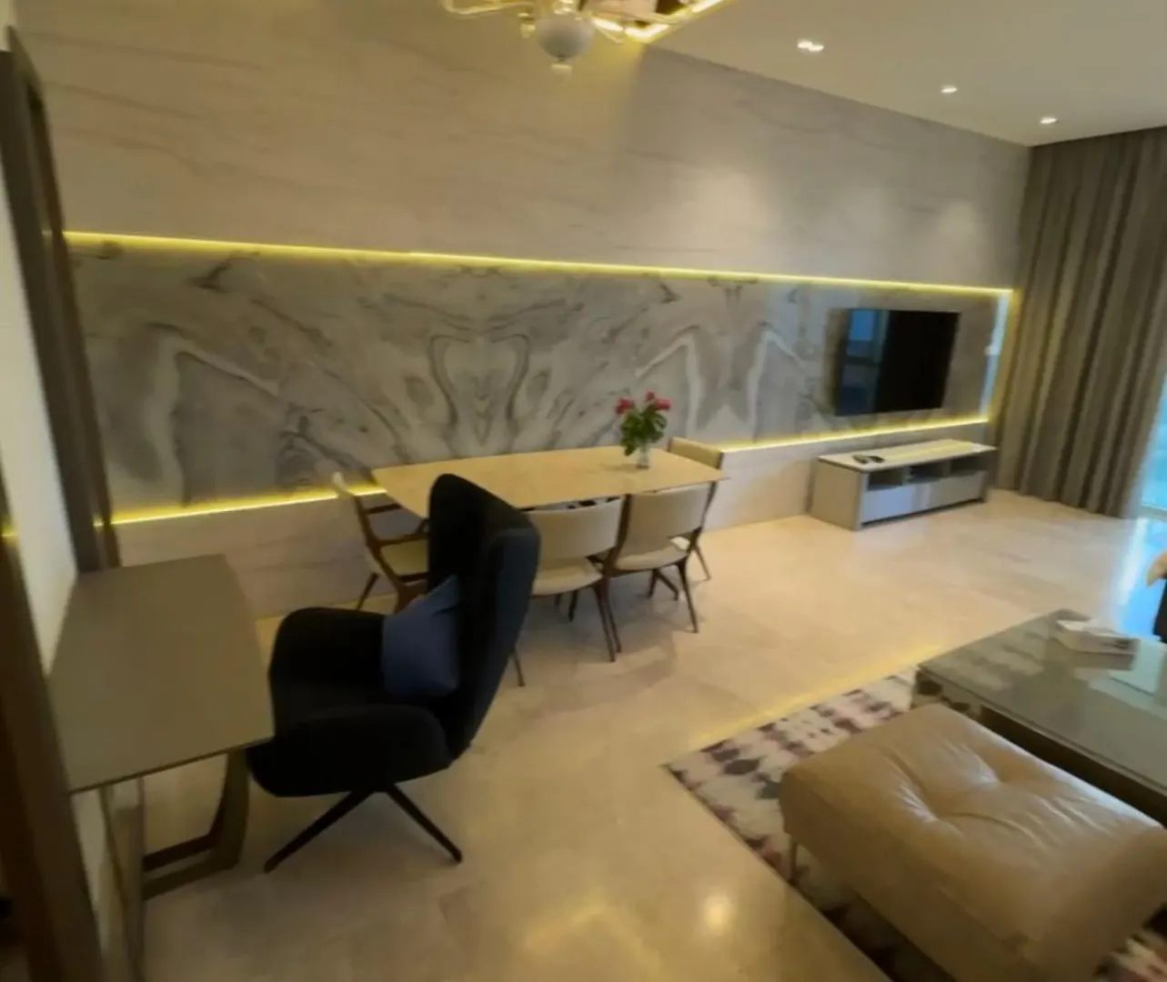 Vip Apartments Dubai Marina 0*,